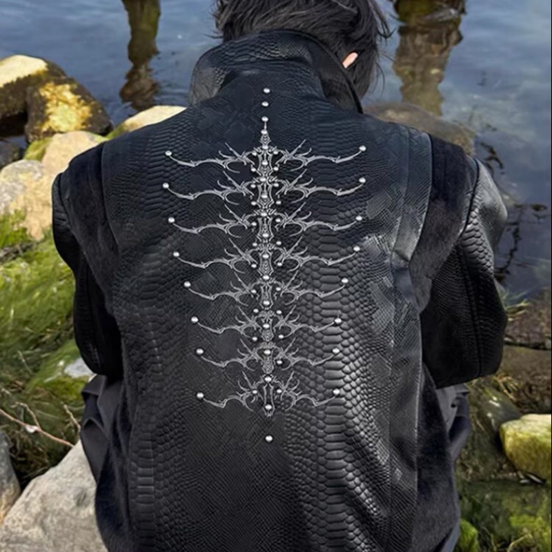 Men Black Snake Embossed Jacke - Embroidery Jacket 评论和价格