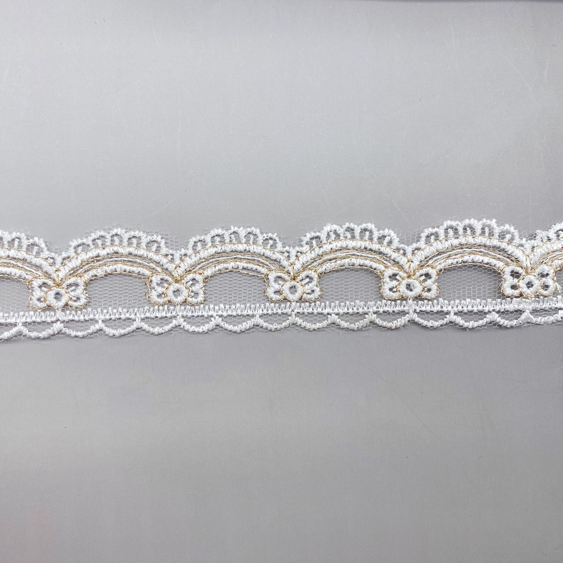 Fabric Mesh embroidery Hollow  - Embroidery Ribbon 评论和价格