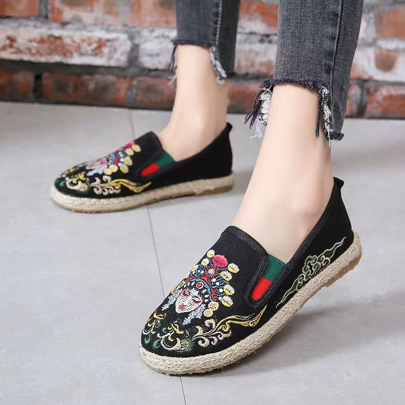 Women Flat Sole Embroidered Cl - Embroidery Cloth 评论和价格
