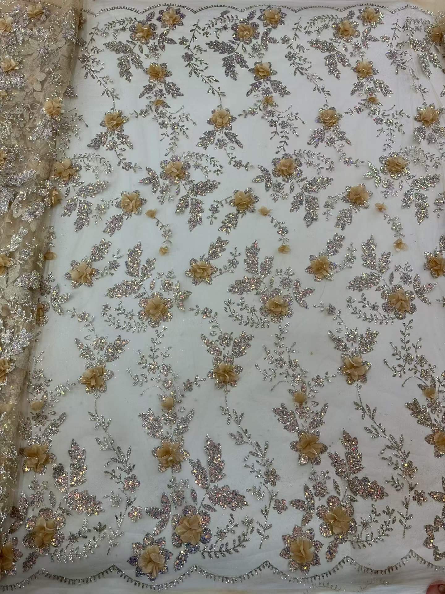 African Lace Fabric Embroidere - Embroidery Flower Pattern 评论和价格
