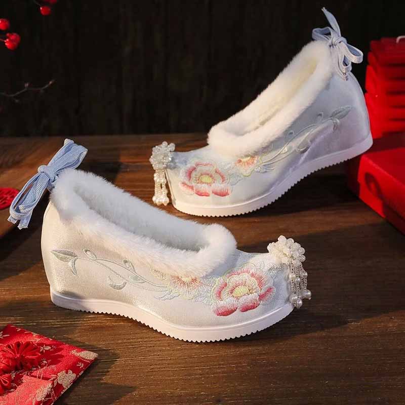 Women`s Plus Size 41# Hanfu Em - Embroidery Cloth 评论和价格