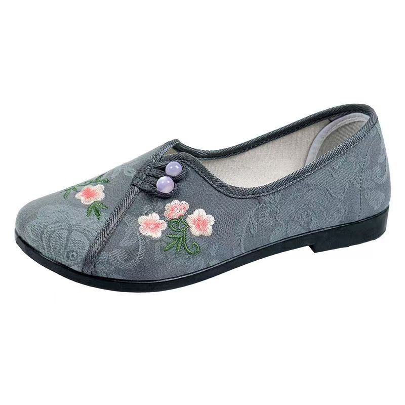 Chinese Style Women Flat sole  - Embroidery Cloth 评论和价格