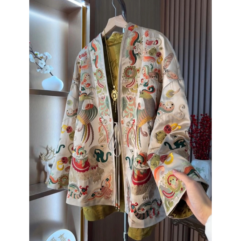 New Chinese Style Kimono Cardi - Embroidery Jacket 评论和价格