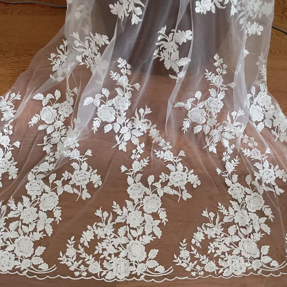 French Embroidered Lace Fabric - Embroidery Flower Pattern 评论和价格