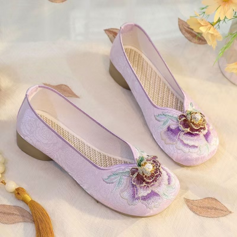 Woman Low Heel Embroidered Clo - Embroidery Cloth 评论和价格